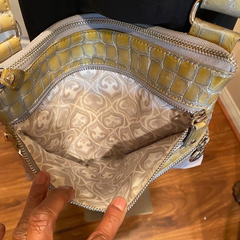 Brighton patent and nylon crossbody purse. - Picture 3 of 9